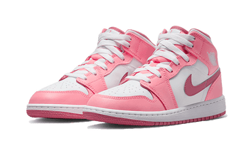 Air Jordan 1 Mid Valentine's Day